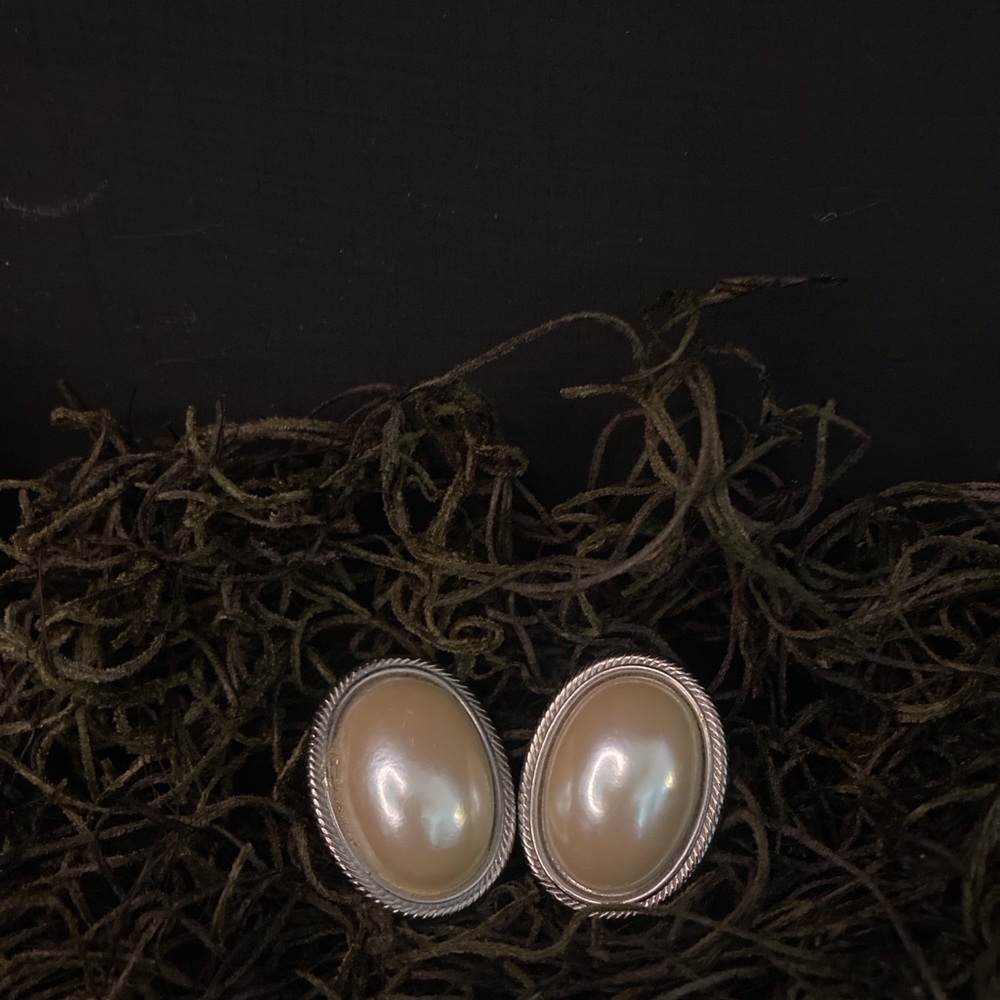 Elegant Silver and Cream Oval Clip On Earrings